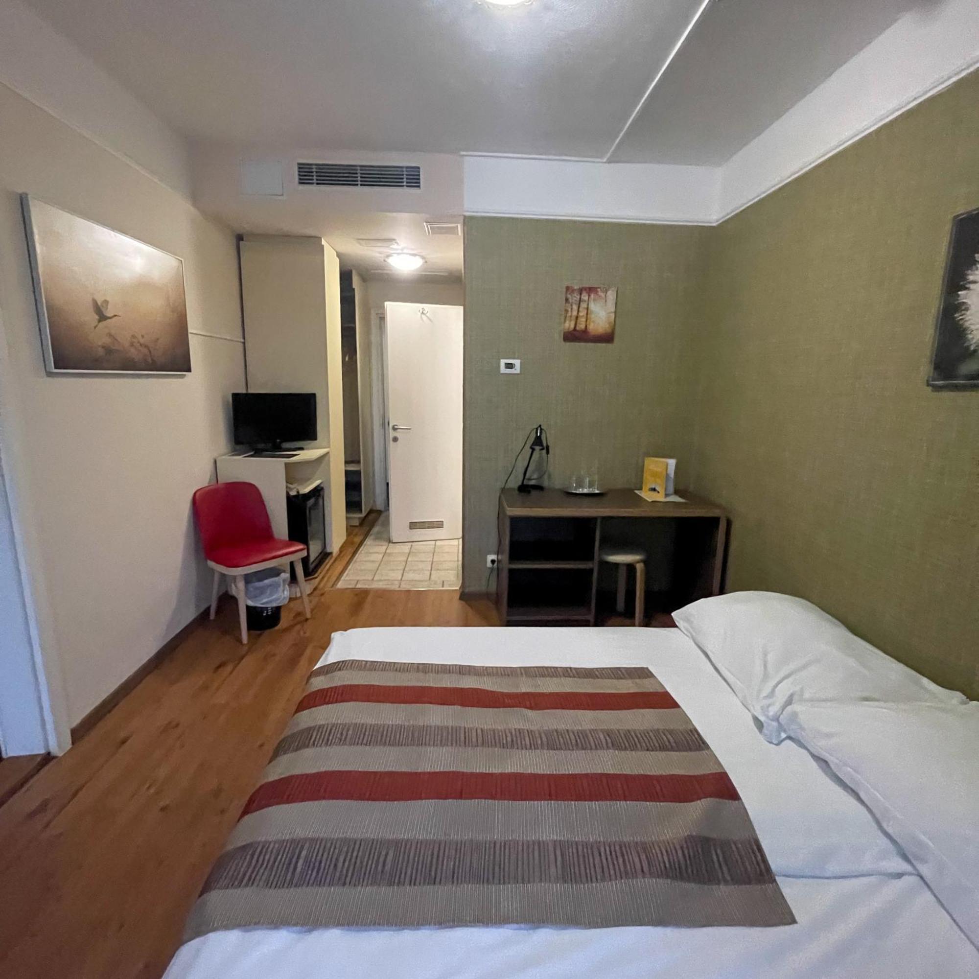 Harmonia Hotel Sarvar Exterior photo